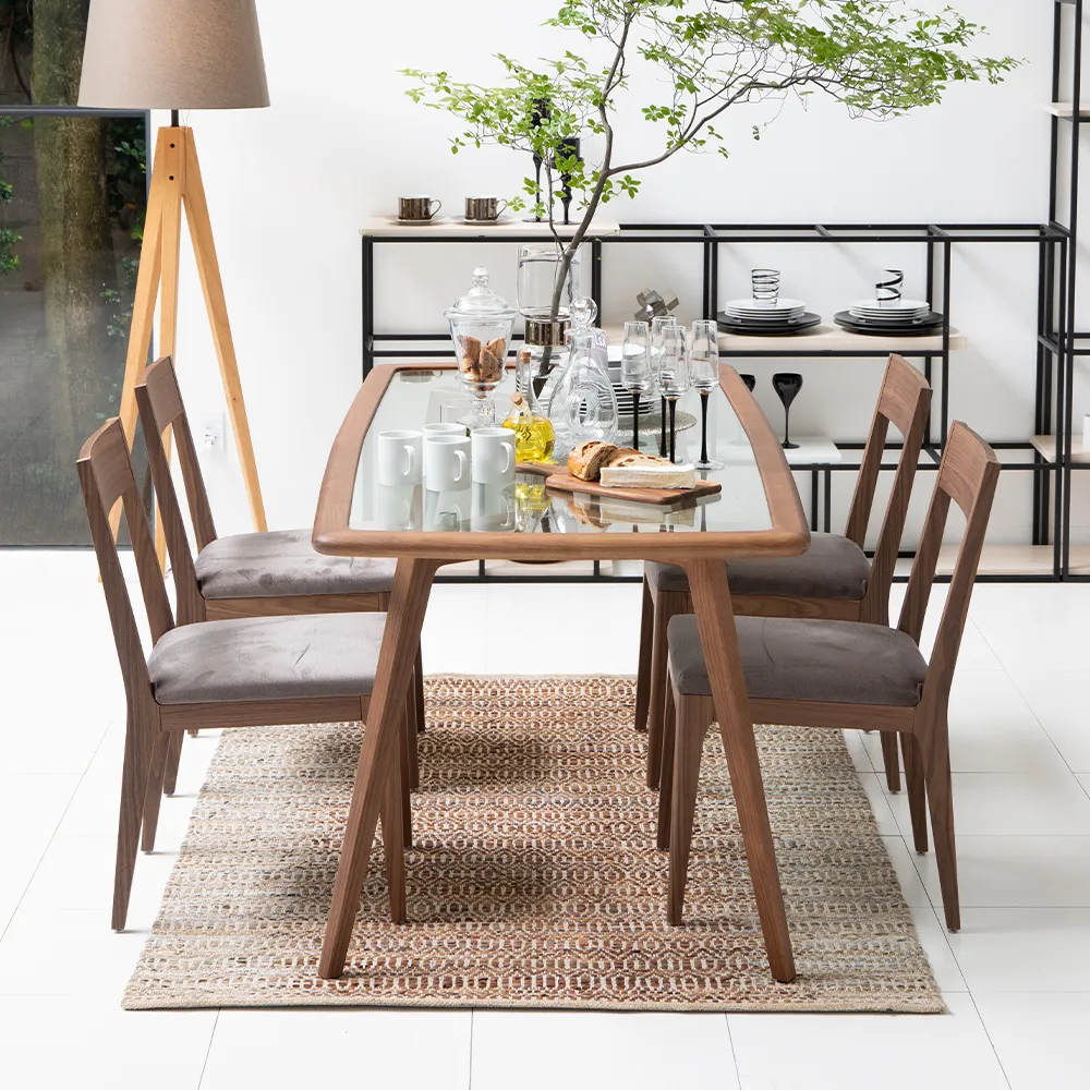 アルモニアアッシュ無垢材ダイニングチェア