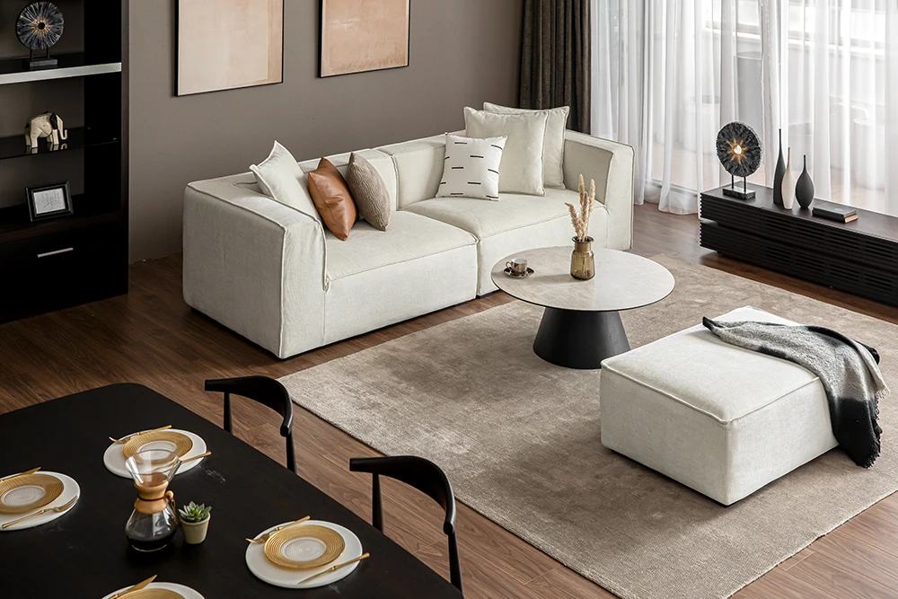 おしゃれと機能性を両立!リビング用ソファのおすすめ3選!